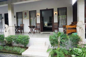 Ary Guest House
